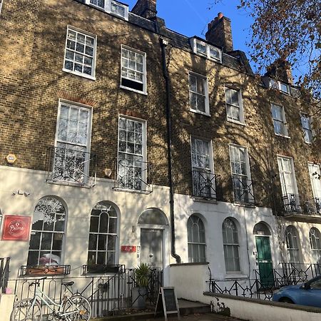 Prime Backpackers Angel Vandrarhem London Exteriör bild